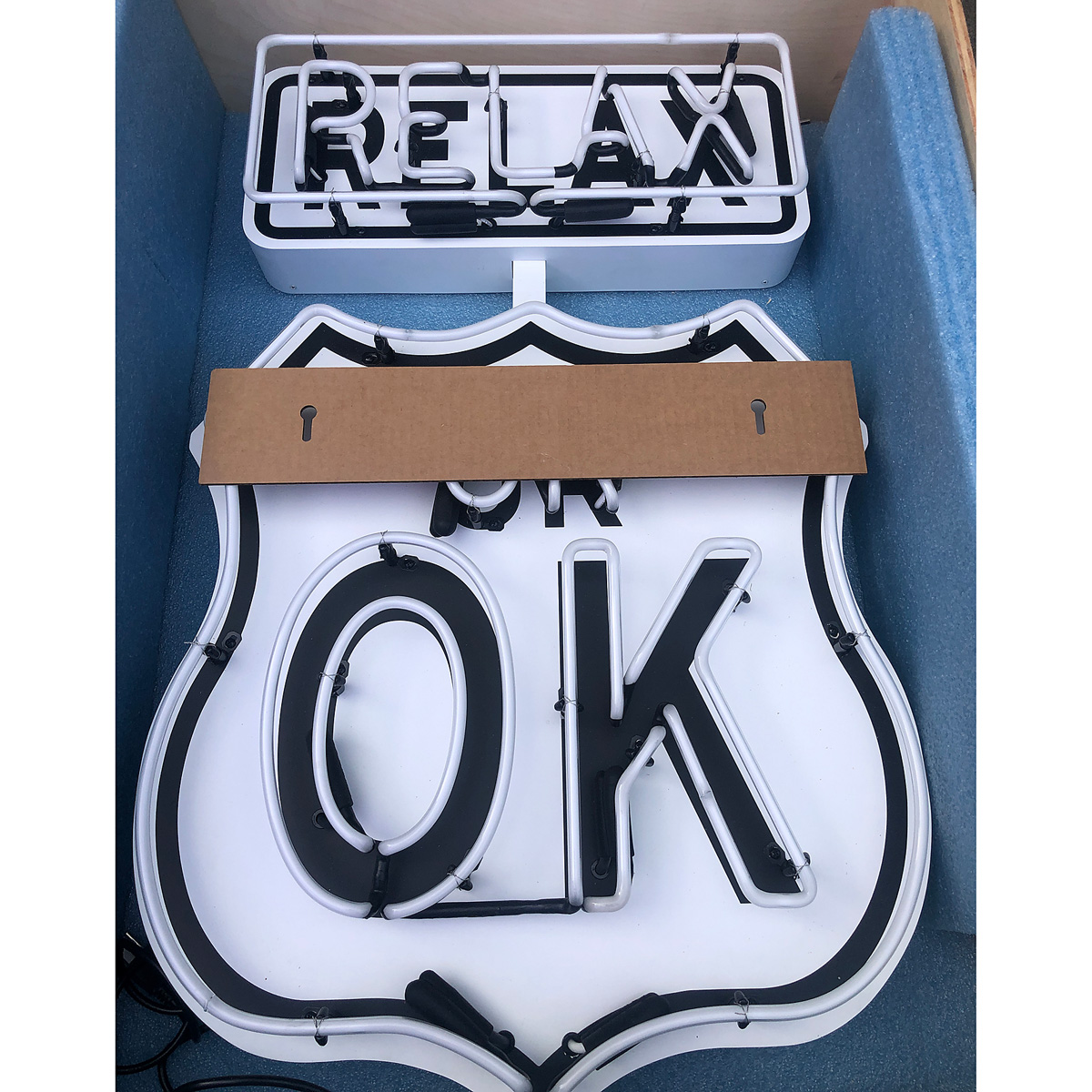 Relax UR OK