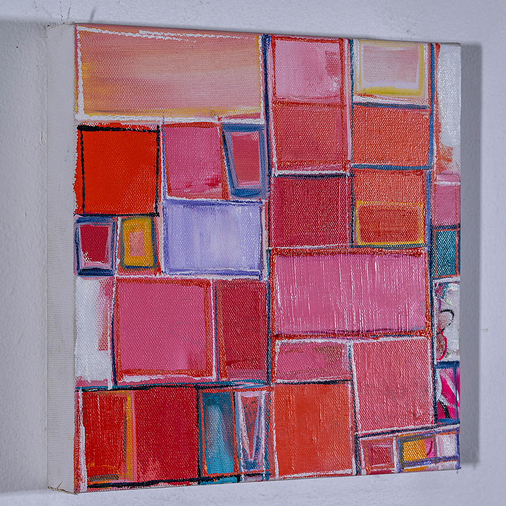 Structure 208