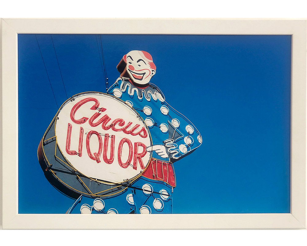 Circus Liquor