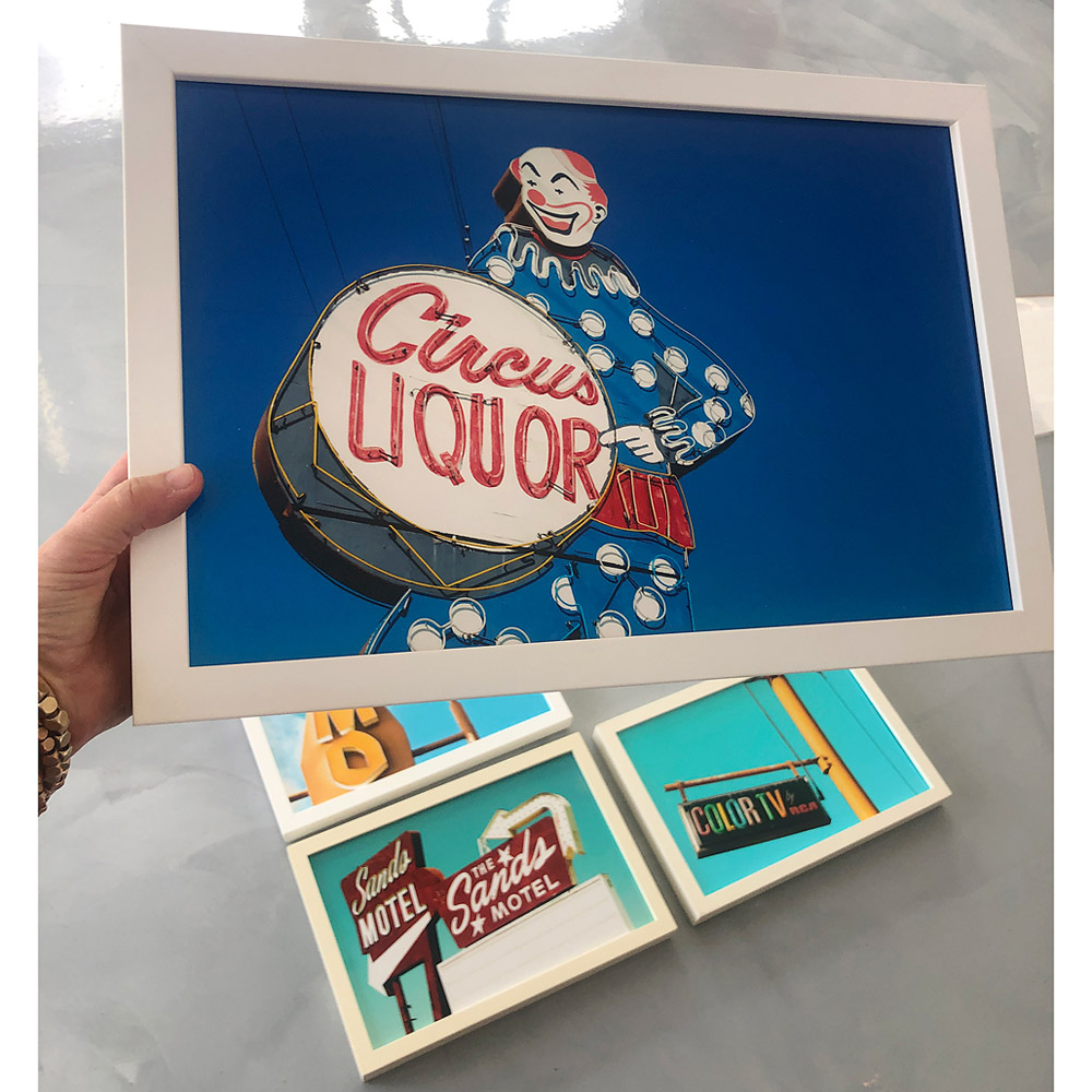 Circus Liquor